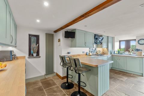 4 bedroom barn conversion for sale, Hallas Lane, Cullingworth, Bradford, West Yorkshire, BD13