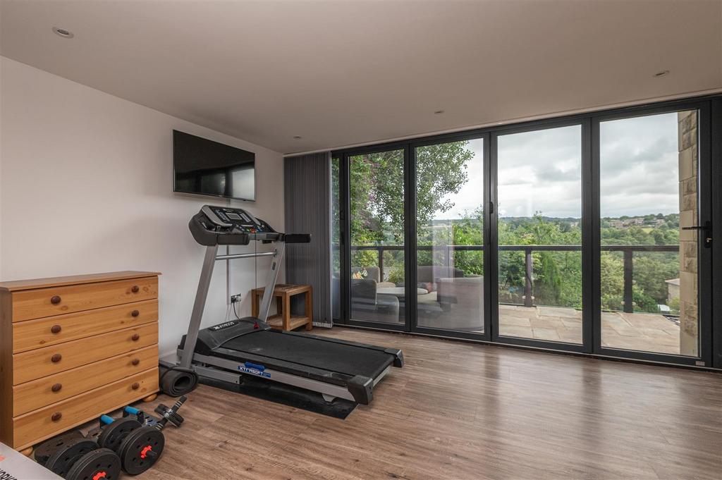 61 - 2 The Meadows HX6 2 UN.jpg