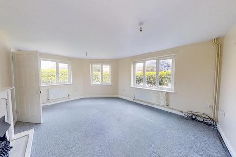 3 bedroom semi-detached house to rent, Sandholes Close, Southwell, Portland, Dorset