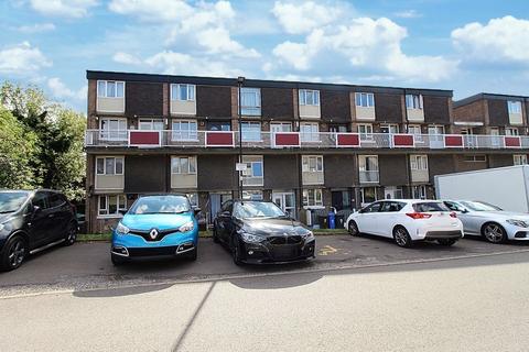 2 bedroom flat for sale - Ingfield Avenue, Sheffield