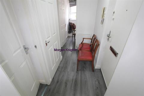 undefined, Manor Park E12