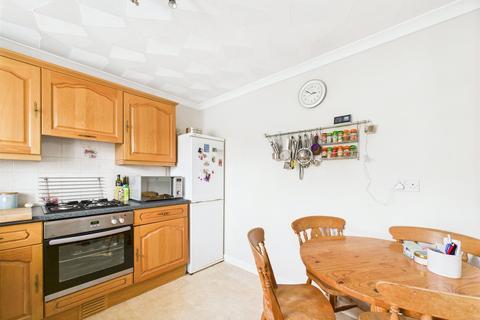 3 bedroom end of terrace house for sale, Oaklands Road, Cornwall PL14