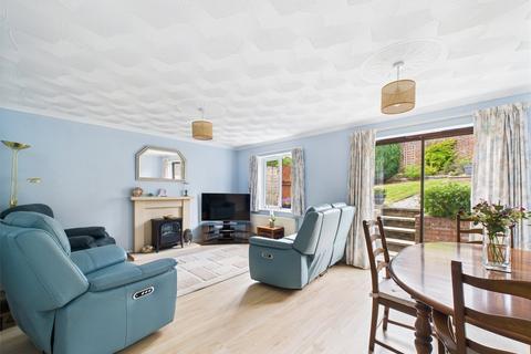 3 bedroom end of terrace house for sale, Oaklands Road, Cornwall PL14