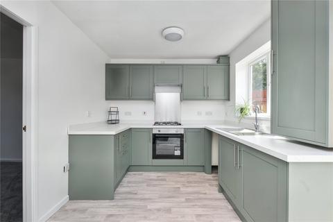 2 bedroom townhouse for sale, Newlands, Farsley, Pudsey, West Yorkshire