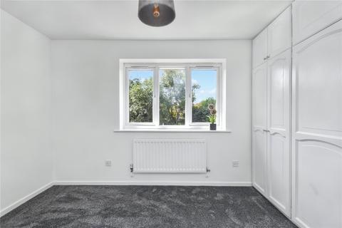 2 bedroom townhouse for sale, Newlands, Farsley, Pudsey, West Yorkshire