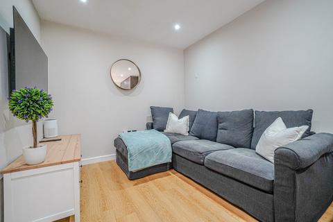 undefined, Stratford Road, Shirley, Solihull, B90 3BL