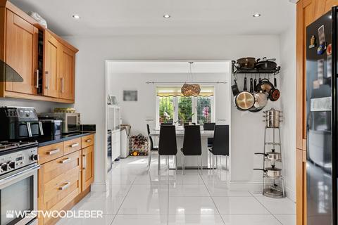 4 bedroom detached house for sale, Nursery Road, Waltham Abbey EN9