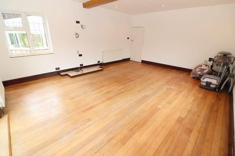 undefined, Wellingborough Road, Rushden NN10