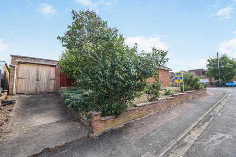 undefined, Mannings Rise, Rushden NN10