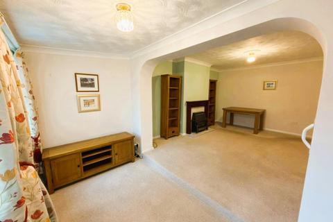 undefined, Mannings Rise, Rushden NN10