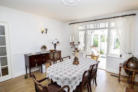 3 bedroom semi-detached house for sale, Beechwood Avenue, Coulsdon