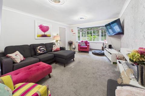 undefined, Asquith Drive, Highwoods