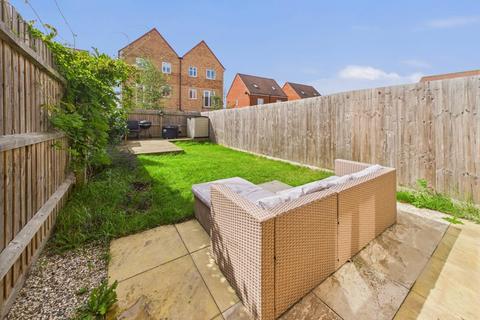 48 Christopher Garnett Chase, Stanway, Colchester, CO3 8BP