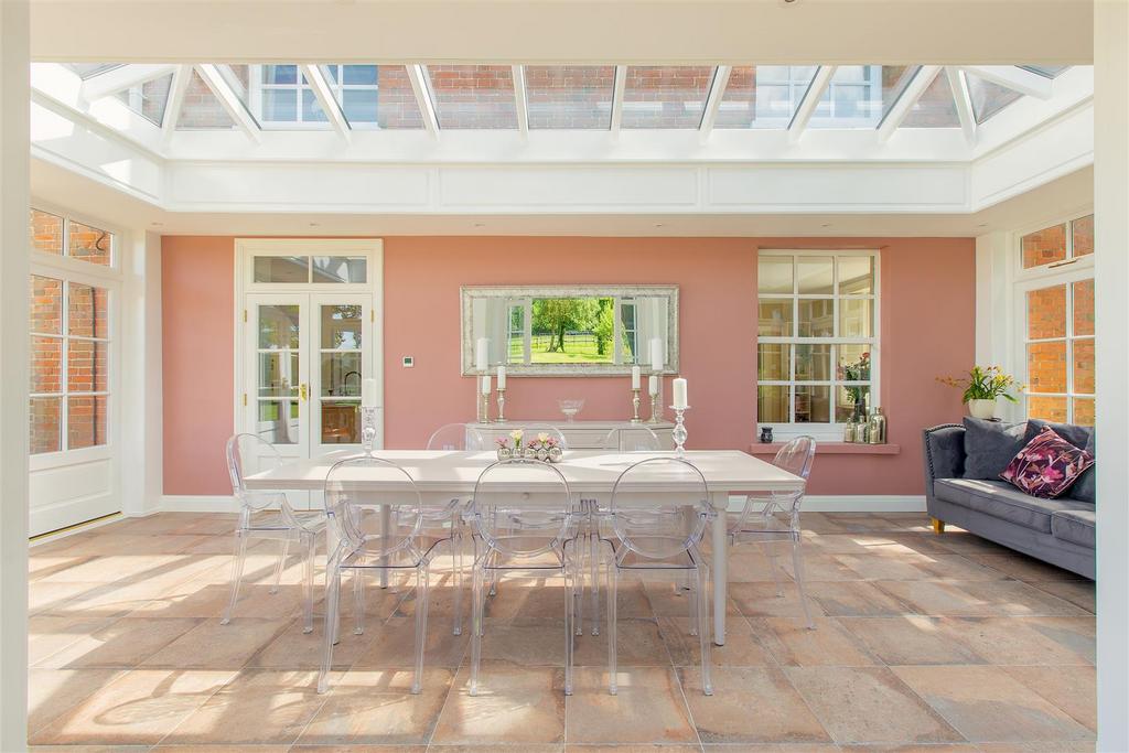 Ingrave Hall HR 056.jpg