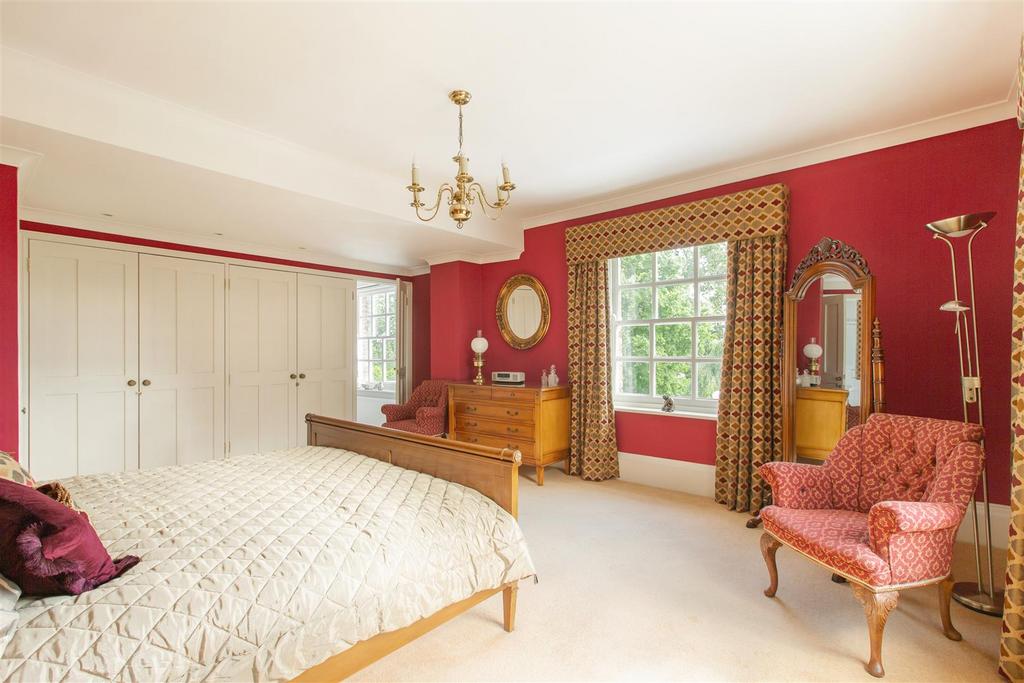 Ingrave Hall HR 050 v2.jpg