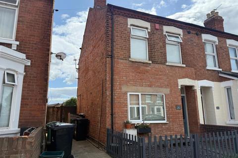 4 bedroom end of terrace house to rent, Seymour Road, Gloucester GL1