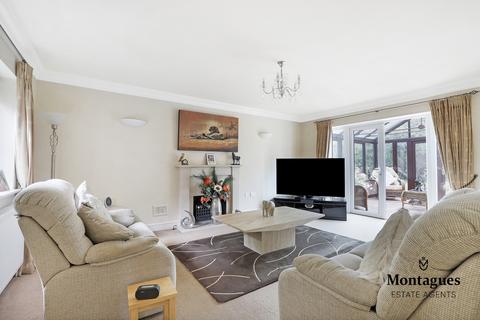 5 bedroom detached house for sale, Thornbrook, Thornwood, CM16