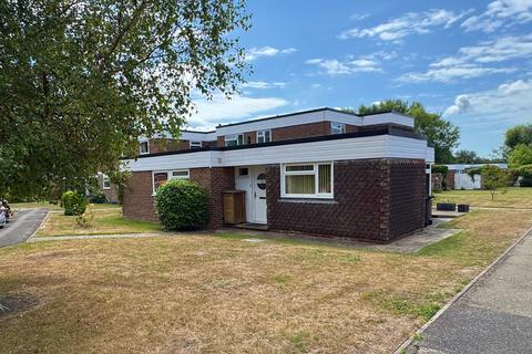 23 Mill Close, Chichester, PO19 3JW