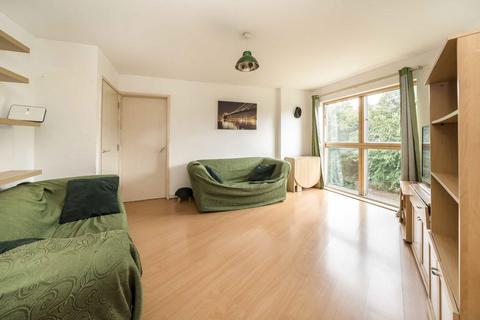 1 bedroom flat for sale, Station Parade, London NW2