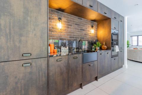 6 bedroom detached house for sale, Bridge Road, Cardiff CF3