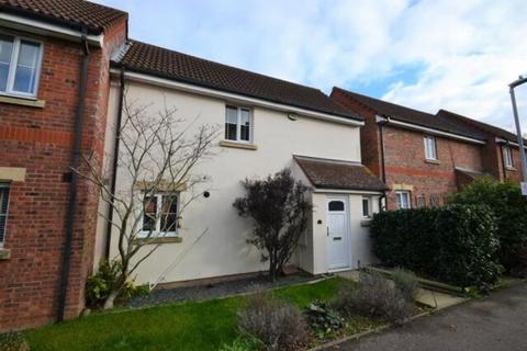 2 bedroom end of terrace house to rent, Topaz Drive, Sittingbourne ME10