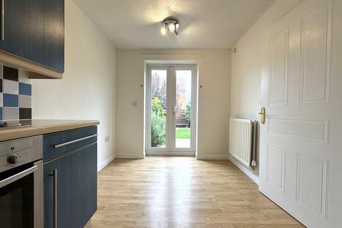 2 bedroom end of terrace house to rent, Topaz Drive, Sittingbourne ME10