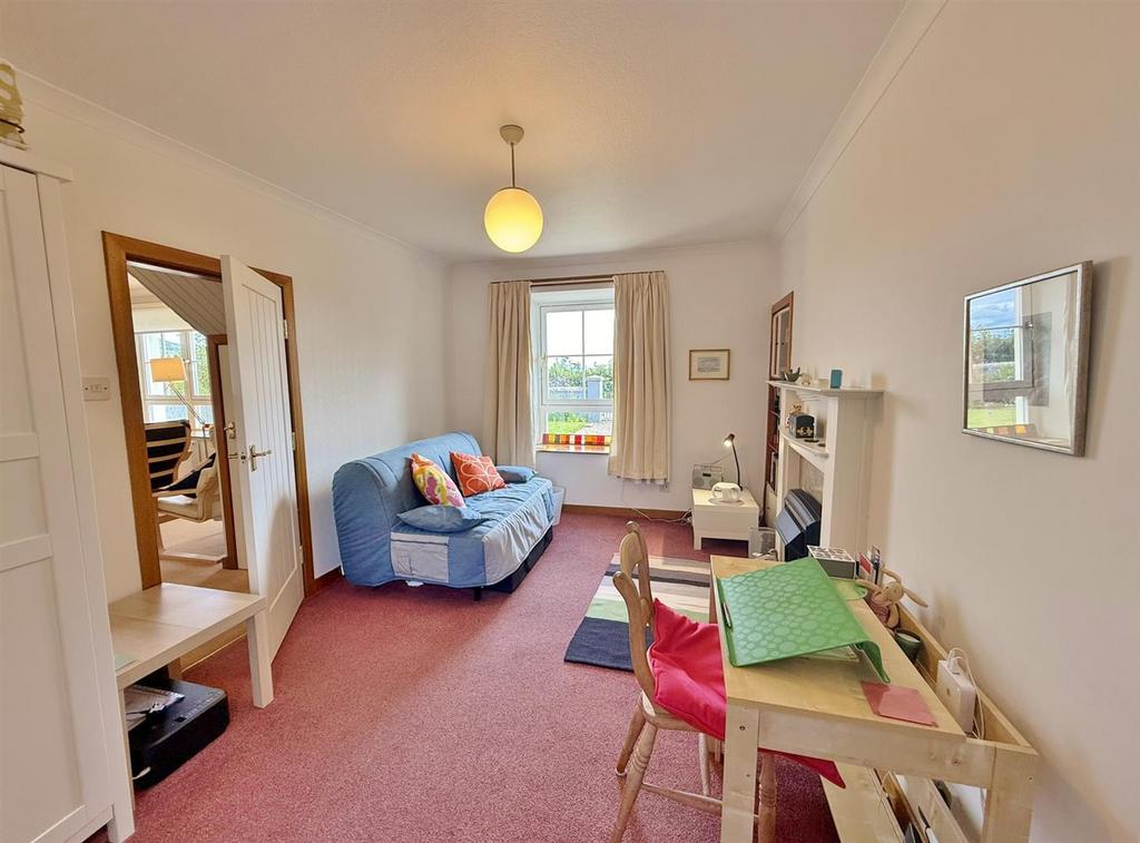 Wellingtonia sitting room
