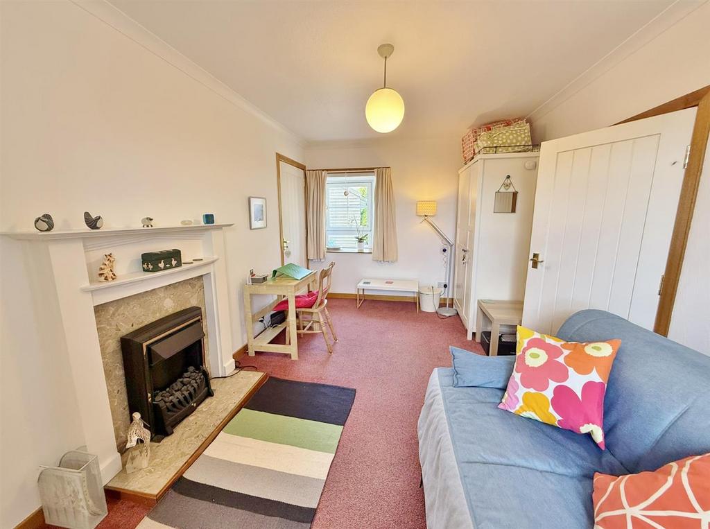 Wellingtonia sitting room