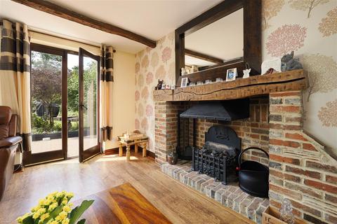 Meadow Cottage Berkeley Close, Dunkirk, Faversham, ME13 9TR
