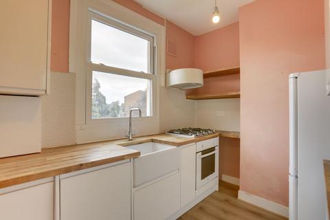 2 bedroom flat for sale, Ryecroft Road, Hither Green, SE13