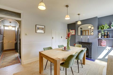 49 Brightfield Road, London, SE12 8QE