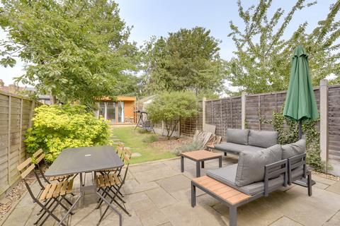 2 bedroom flat for sale, Laleham Road, Catford , London, SE6