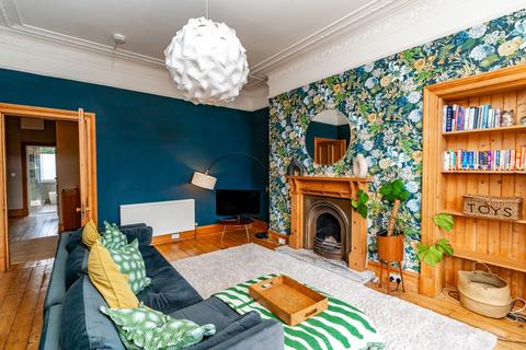 13/1 Cargil Terrace, Edinburgh, EH5 3ND