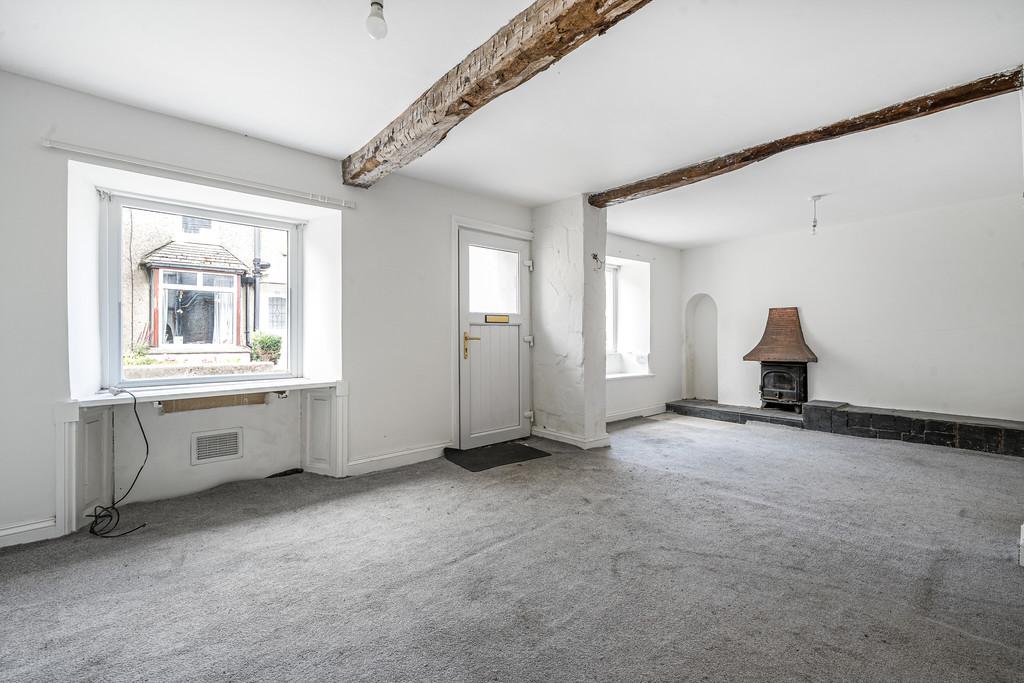 Snug/Dining Room