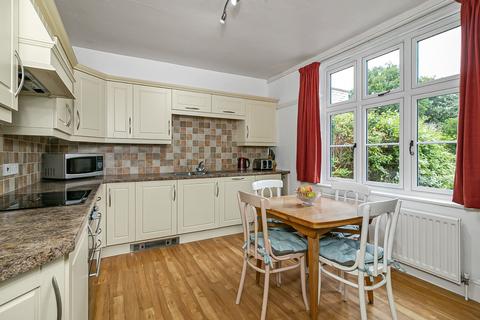 4 bedroom terraced house for sale, Norton Way South, Letchworth Garden City SG6