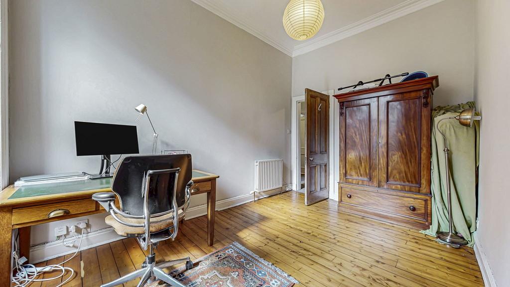 34-web-or-mls-68 Kelvin Drive Flat 1.1 34