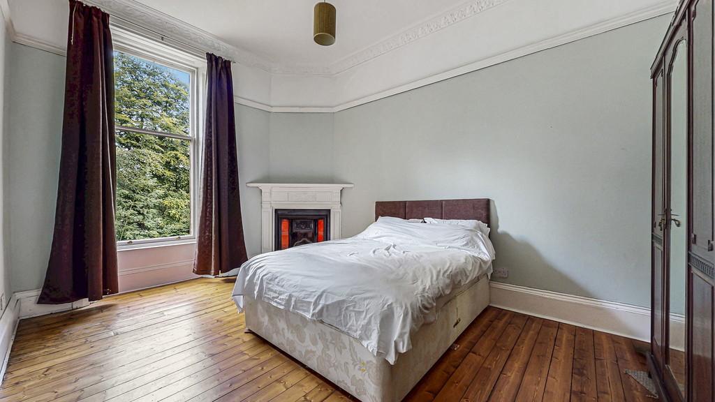 29-web-or-mls-68 Kelvin Drive Flat 1.1 38