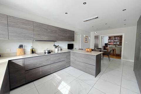 5 bedroom detached house for sale, Windy Arbour, Kenilworth