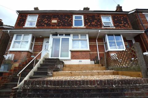 2 bedroom terraced house to rent, 2 Bedroom Terraced House, St. Marys Road, Tonbridge