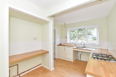 3 bedroom detached bungalow for sale, Chatfield Lodge, Newport, Isle of Wight