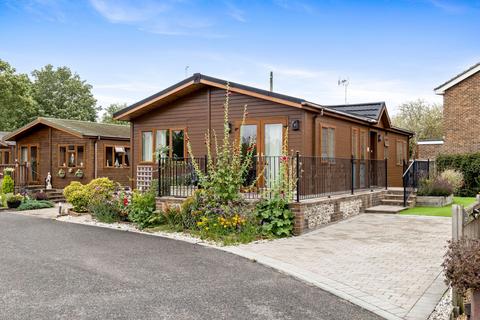 2 bedroom park home for sale, Riverside, Steyning BN44