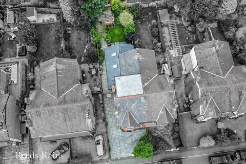 13 Beech Avenue, Manchester, M22 4JE