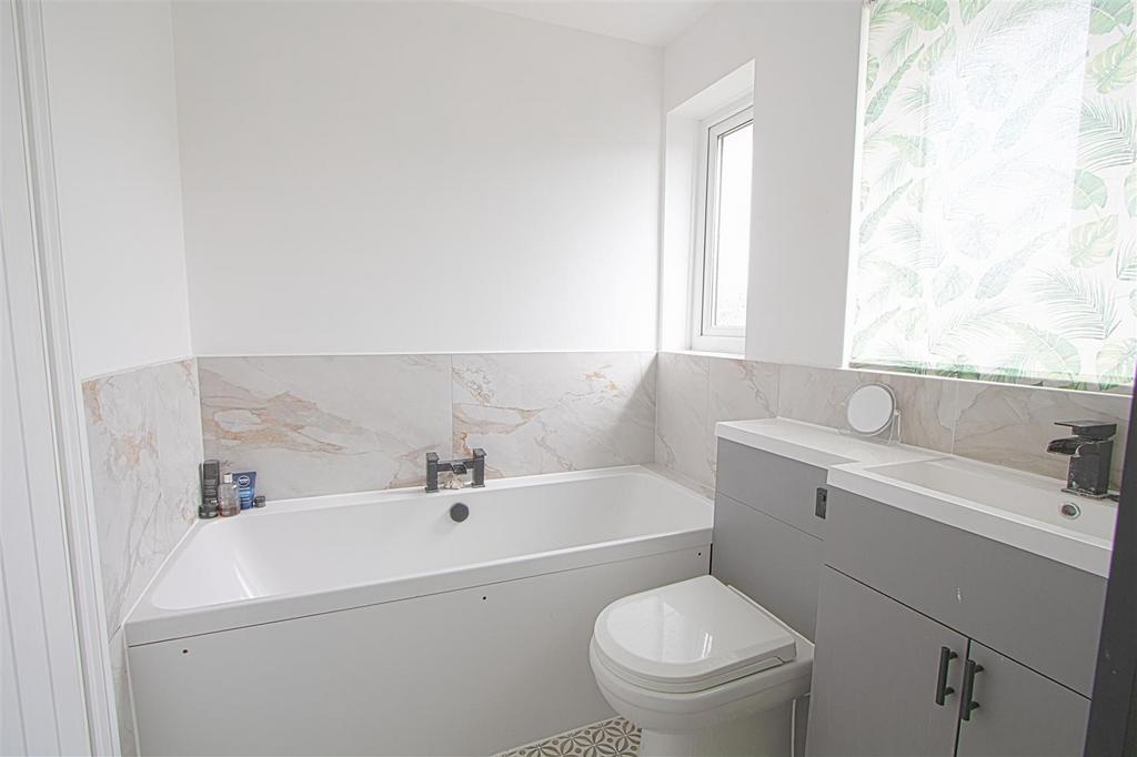 BATH SHOWER 2.jpg