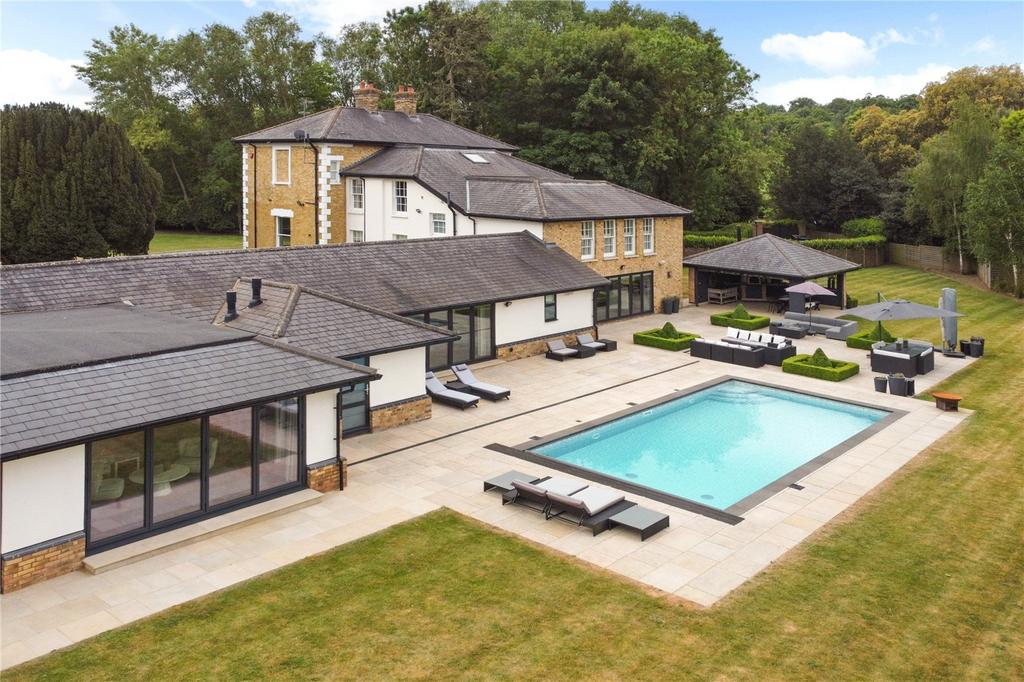 Terrace &amp; Pool