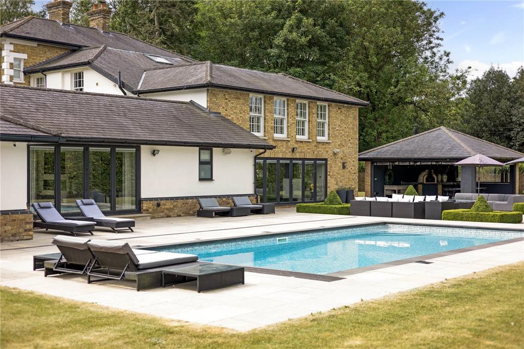 Terrace &amp; Pool