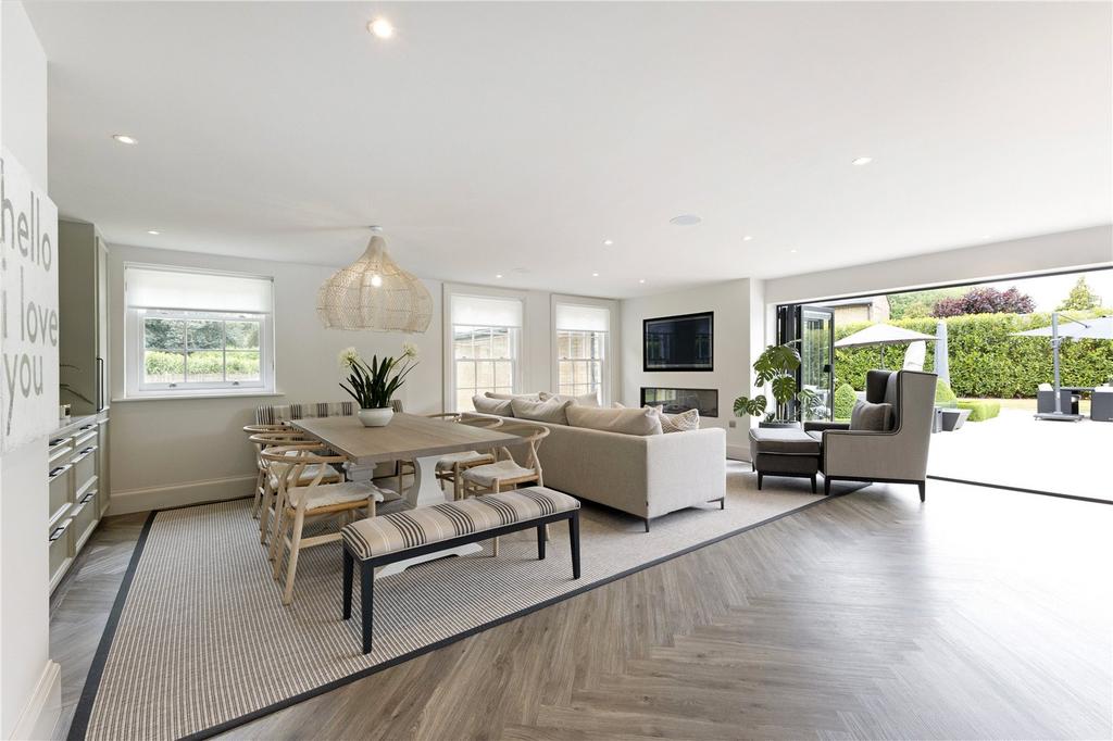 Breakfast Room
