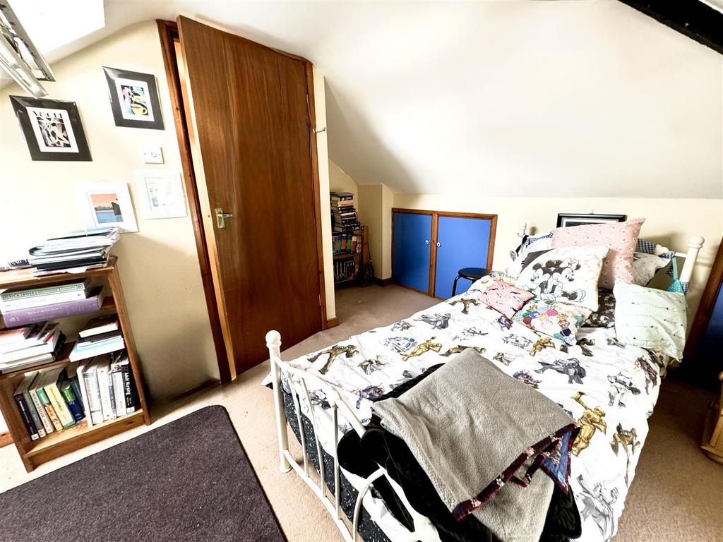 Bedroom 5