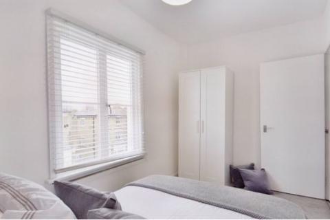 1 bedroom flat to rent, St. Stephens Avenue, London W12