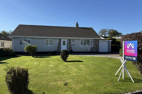 undefined, Maes Derwydd, Llangefni, Anglesey, LL77