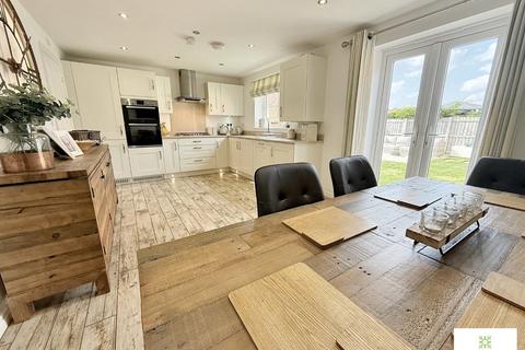 8 Urra Moor Close, Hemlington, Middlesbrough, TS8 9GA